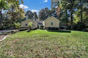 4532 Forest Cove