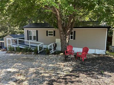 114 Meadowview Circle