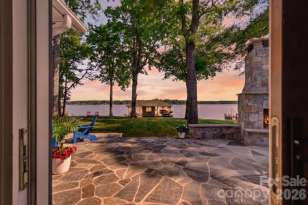 10959 Willow Oak Road