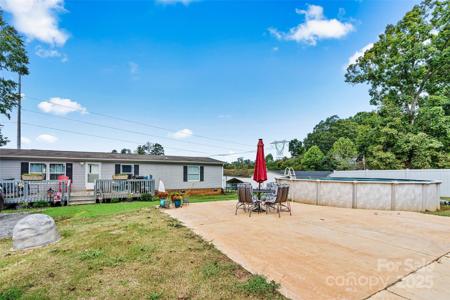7686 Hickory Creek Drive