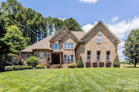 139 Waterbury Drive