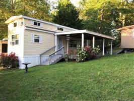 110 Sparrow Lane