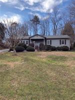3831 23rd Street Lane NE