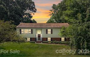 222 Dogwood