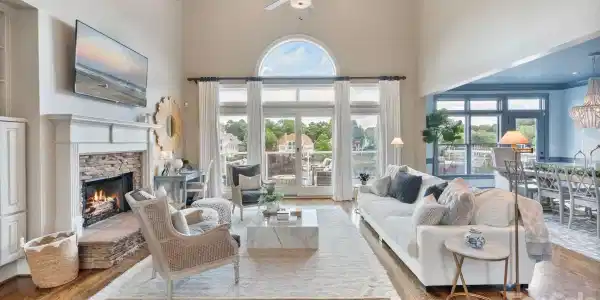 17825 Spinnakers Reach Drive