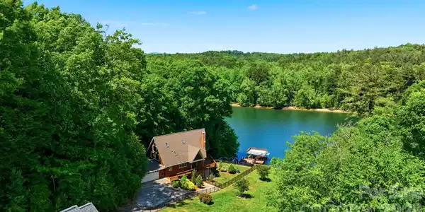 1925 Lake Acres Drive