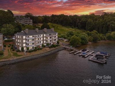 7340 Lakefront Drive
