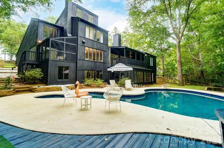 5254 Summer Gate Drive