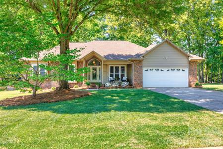228 Timberlane Drive