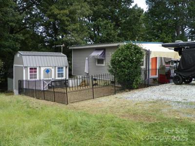 112 S Cardinal Drive