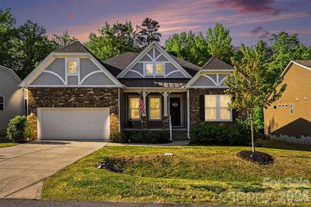 1033 Moonlight Mist Road