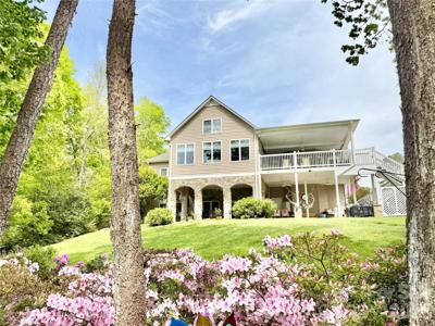 226 Riverwalk Road