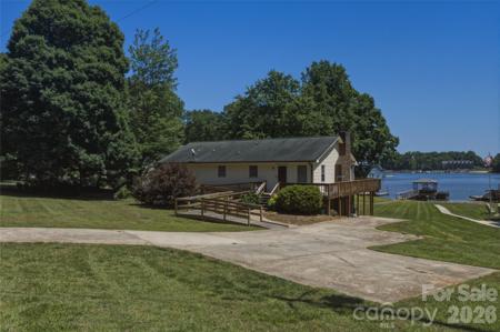 8226 Normandy Road