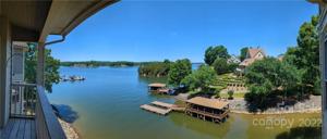 13822 Queens Harbor