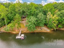3990 Sandy Point