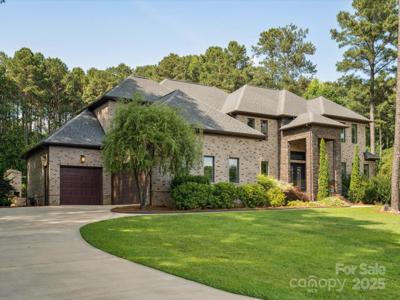 172 Barber Loop