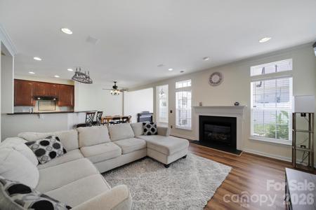 415 Foilage Court