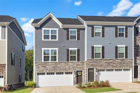 415 Lahinch Drive