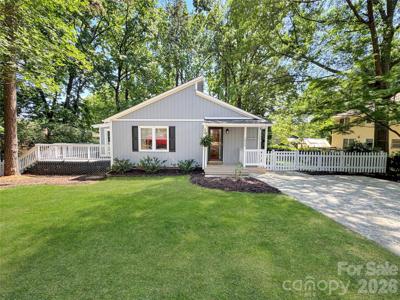 1059 Woodlake Lane