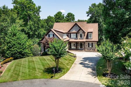 394 Stone Cliff Lane