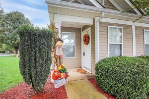 750 Waterfall Way