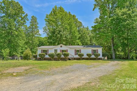 717 Rock Castle Drive