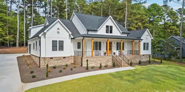 129 Greens Road