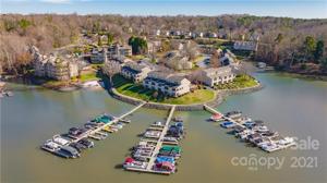 13824 Queens Harbor