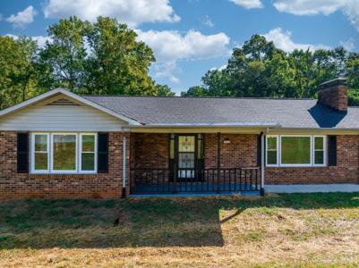 5512 Pine Lake Court