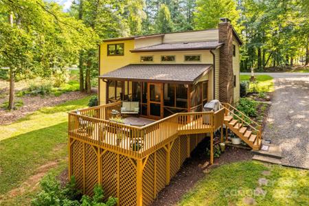 766 Lakeview Shores Loop