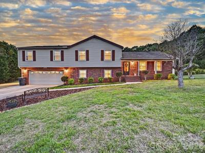 7117 Rock Island Road