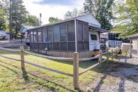 171 Holly Harbor Trail