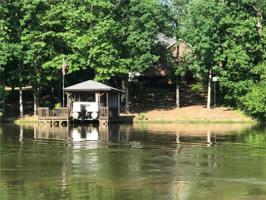 131 Uwharrie Court