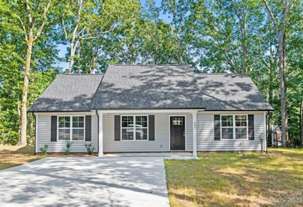 683 Acorn Acres