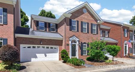 9024 Bonnie Briar Circle