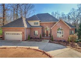 4 Wood Hollow Road 