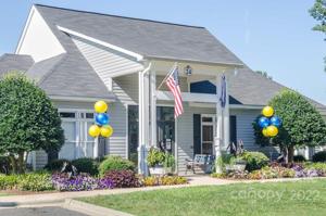 15 Hamiltons Harbor