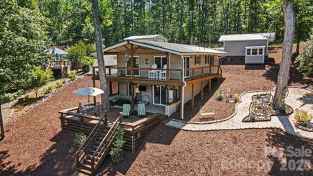 512 Deerfield Road