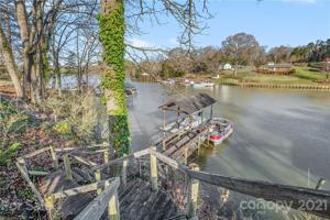13914 Point Lookout Road