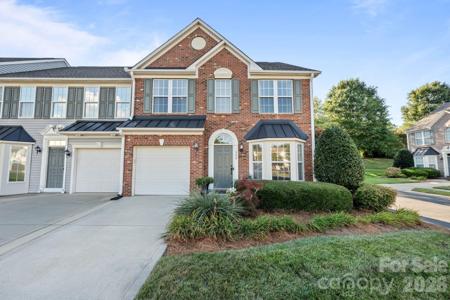 608 Bayou Circle