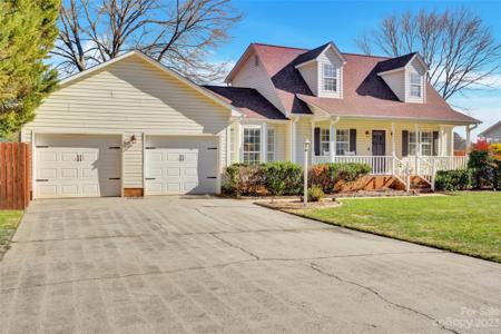 130 Alberta Avenue