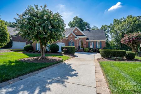 16016 Covington Point Lane
