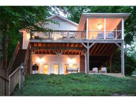 1226 Island Creek Drive 