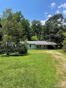 3252 9th Ave Drive