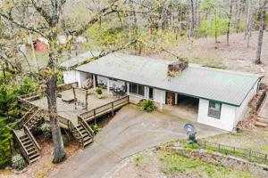 48 McCauley Rd