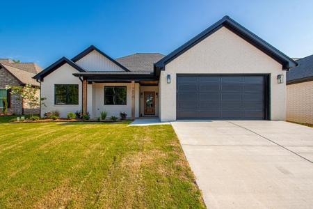 3892 SPENCER CROSSING Drive