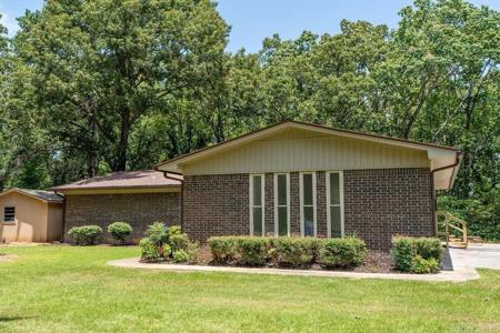 25 Beloit Drive