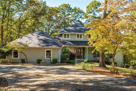 105 Flintwood Court