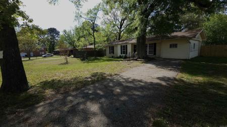 102 King Arthur Court