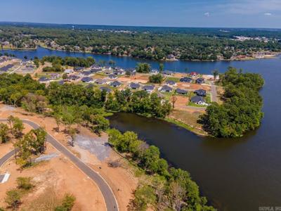6025 Majestic Waters dr